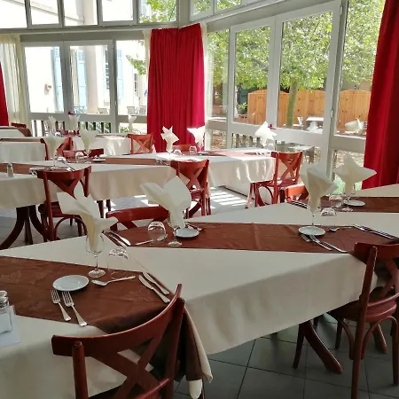Hotel Vtf Le Domaine Les Hautannes
